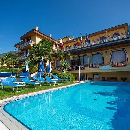 Cristallo 3* Malcesine