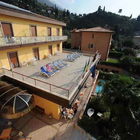 Cristallo 3* Malcesine